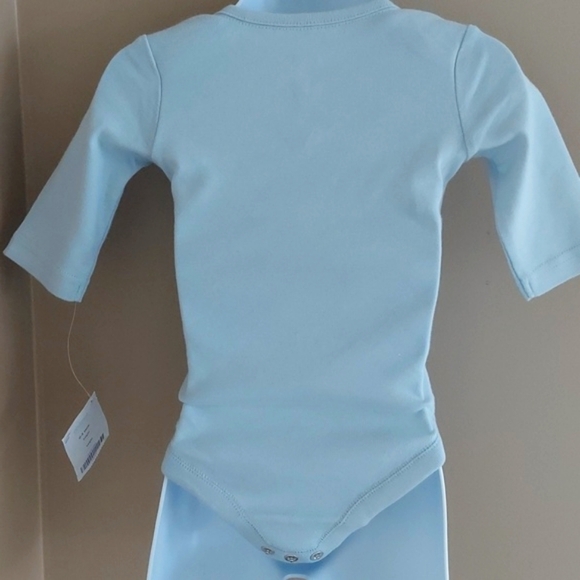 Gymboree long sleeve onesie bodysuit rattle brand new - pale blue - 0-3 mos - Picture 3 of 5